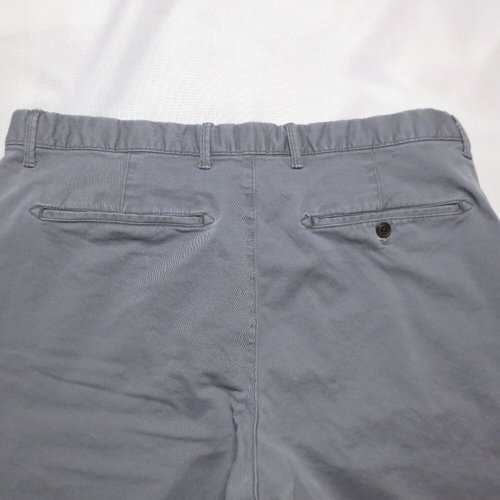 GAP mens SHORTS chino GRAY career CASUAL flat front SIZE 33 - Picture 9 of 10
